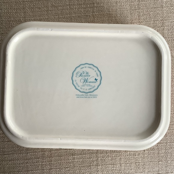 The pioneer woman sweet rose pattern, six piece, ceramic nesting set casseroles - Picture 10 of 16